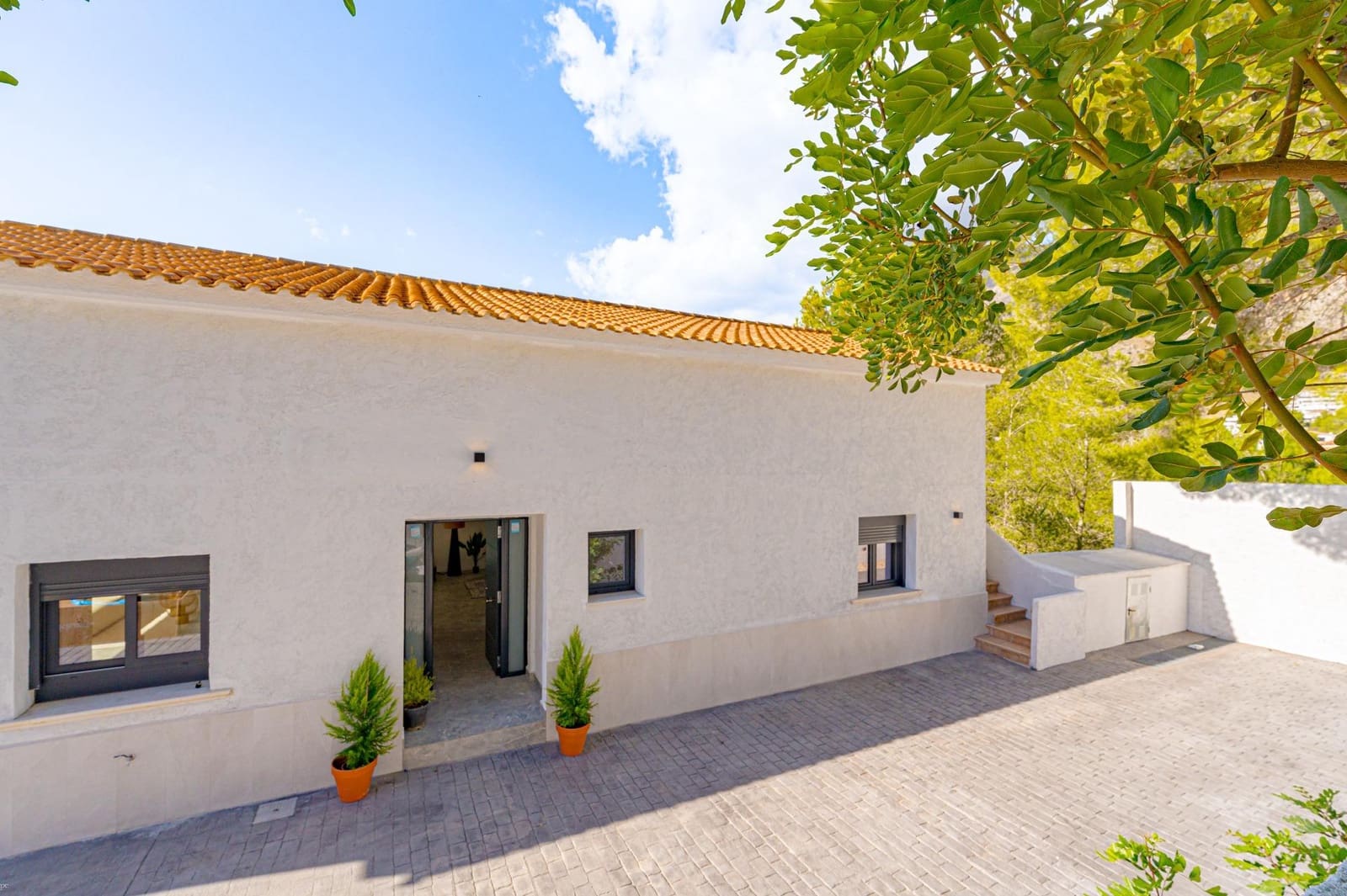 5 soverom Villa til salgs i Altea la Vella med svømmebasseng garasje - € 980 000 (Ref: 9450395)