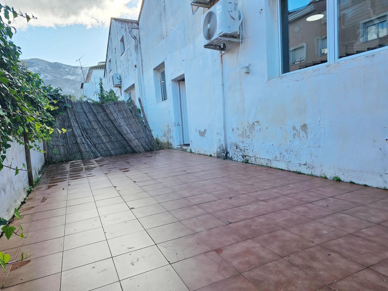 Negocio en Dénia en alquiler - 8.000 € (Ref: 9468572)