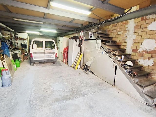 Comercial para venda em Centro Urbano, Dénia - 126 000 € (Ref: 9474285)