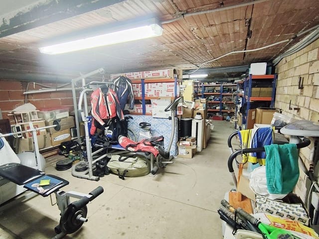 Comercial para venda em Centro Urbano, Dénia - 126 000 € (Ref: 9474285)