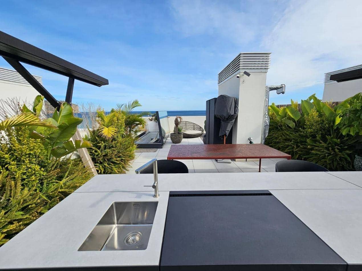 3 makuuhuone Kattohuoneisto vuokrattavana paikassa Javea / Xabia mukana uima-altaan 
autotalli - 4 500 € (Ref: 9482119)