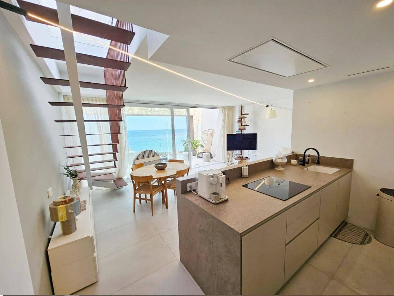 3 makuuhuone Kattohuoneisto vuokrattavana paikassa Javea / Xabia mukana uima-altaan 
autotalli - 4 500 € (Ref: 9482119)