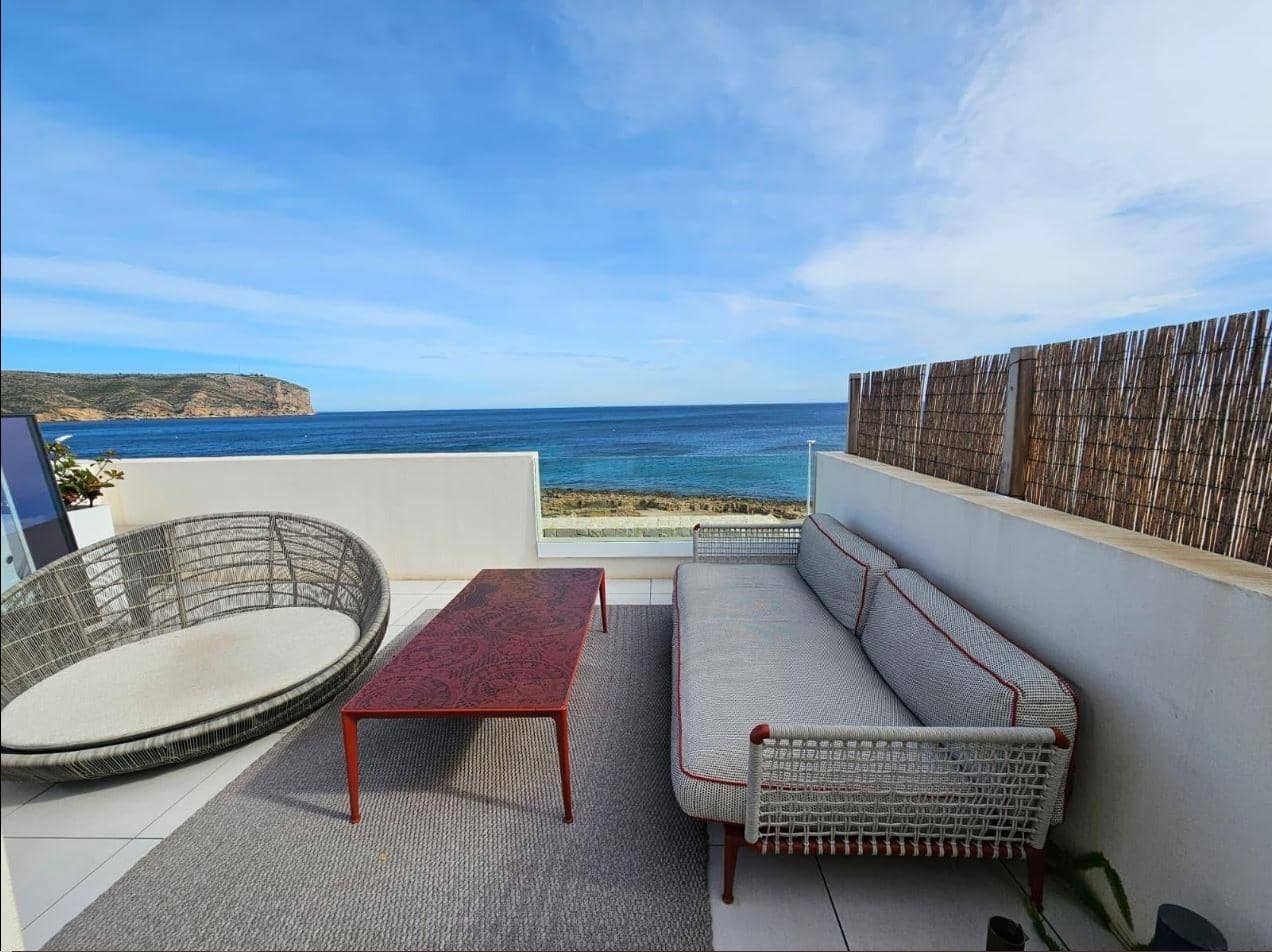 3 makuuhuone Kattohuoneisto vuokrattavana paikassa Javea / Xabia mukana uima-altaan 
autotalli - 4 500 € (Ref: 9482119)