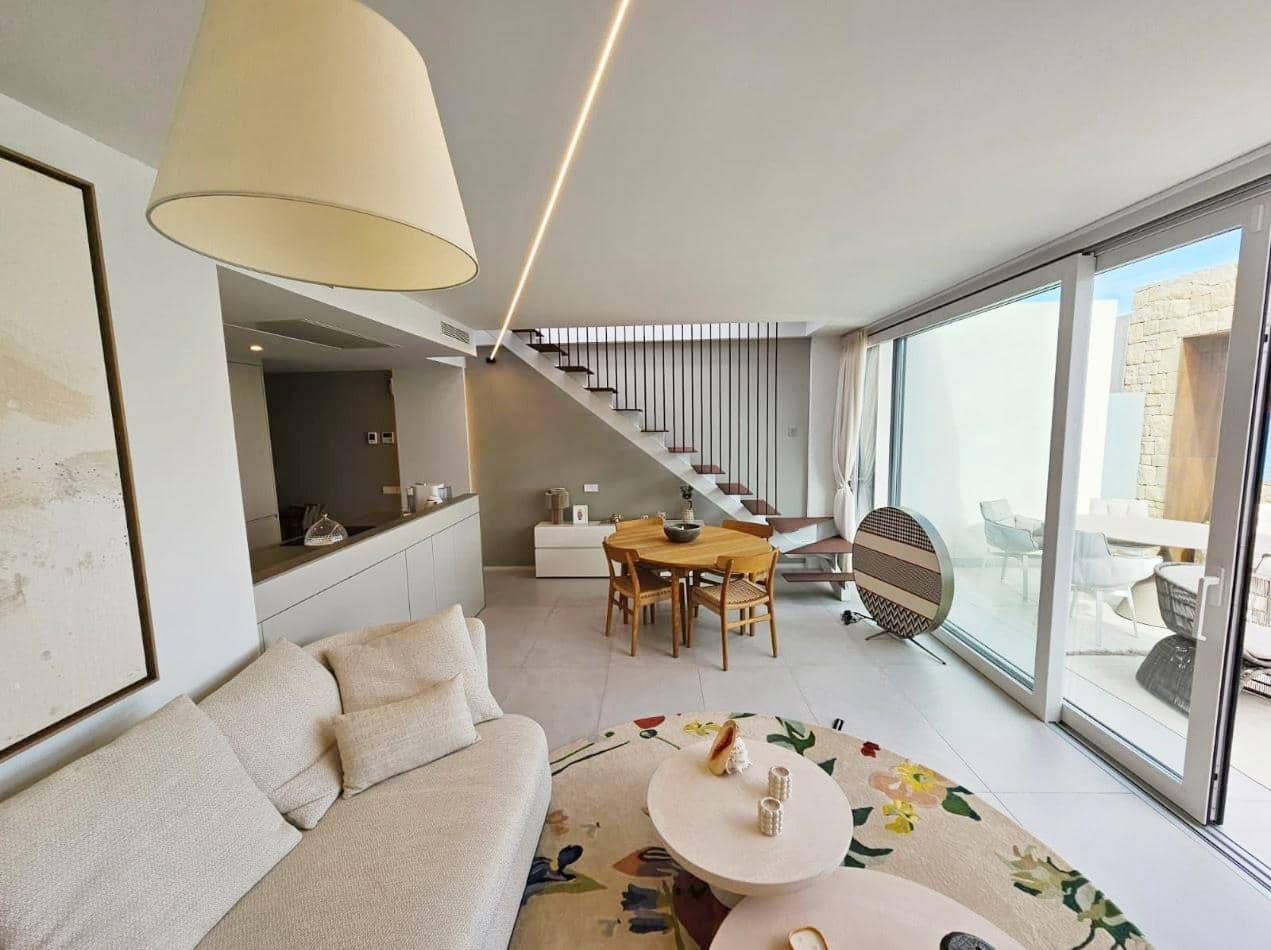 3 quarto Penthouse para arrendar em Javea / Xabia com piscina garagem - 4 500 € (Ref: 9482119)