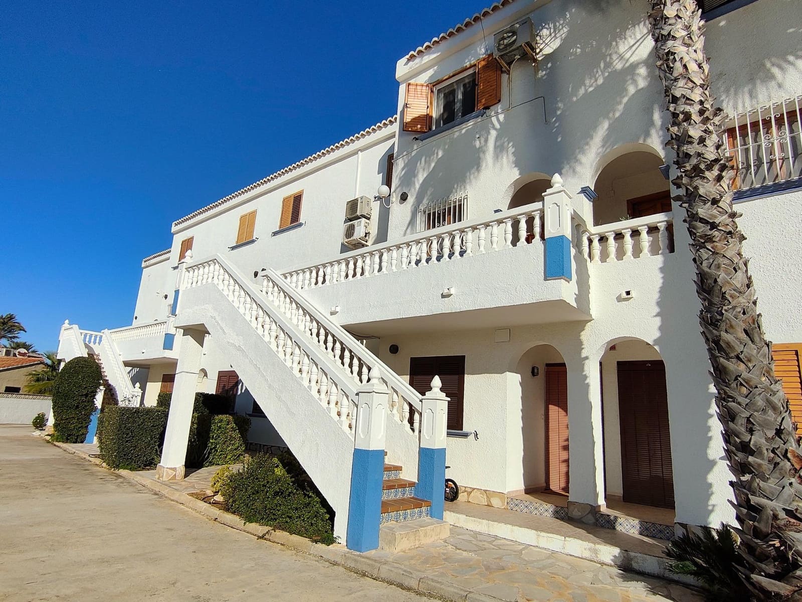 2 soveværelse Rækkehus til salg i Denia med swimmingpool - € 315.000 (Ref: 9485321)