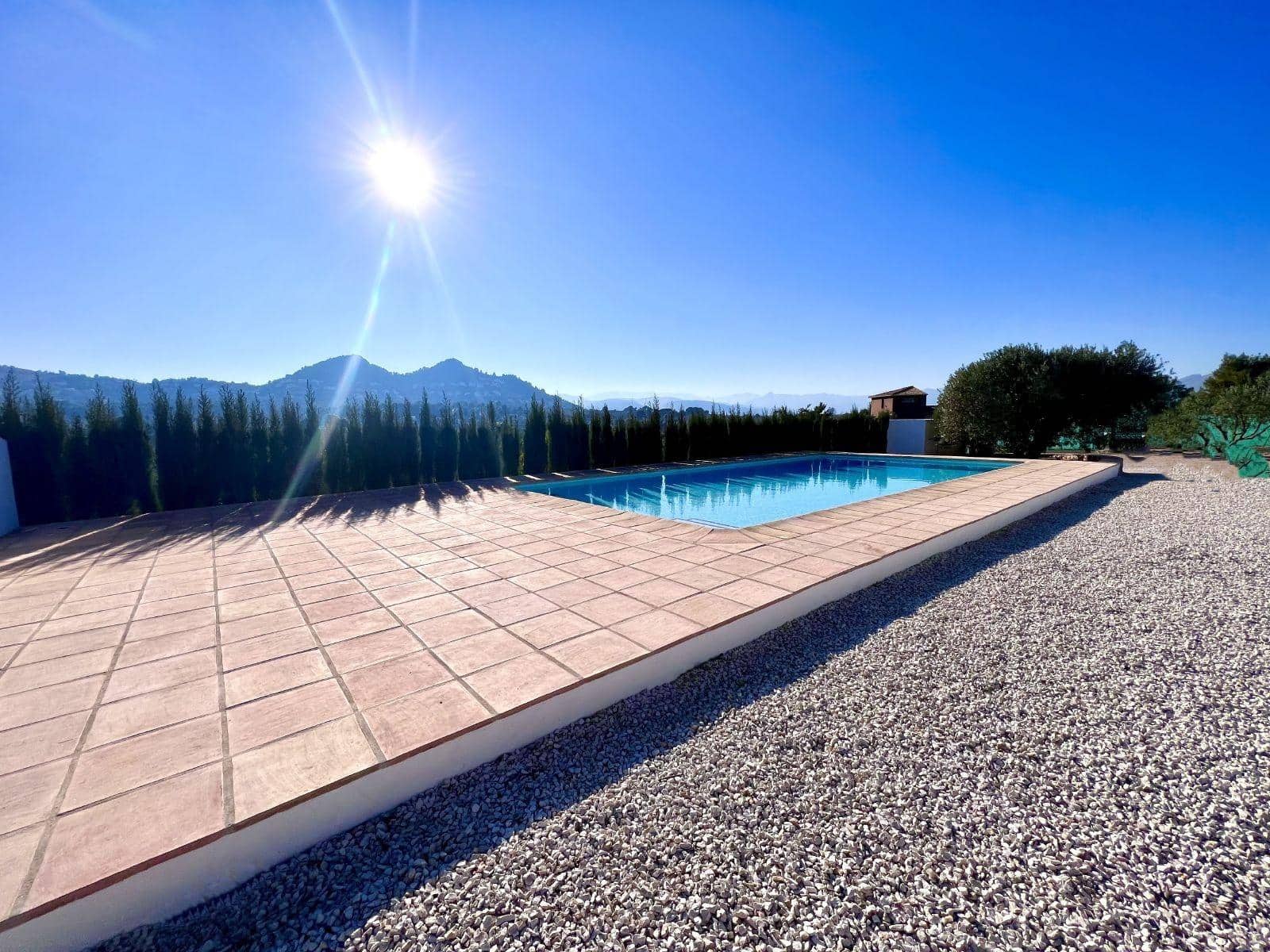 6 bedroom Villa for rent in Denia with pool - € 4,250 (Ref: 9530922)