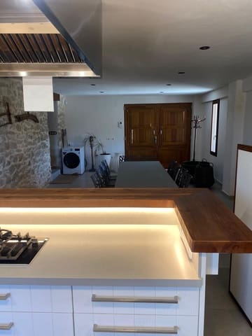 6 soverom Villa til leie i Dénia med svømmebasseng - € 4 250 (Ref: 9530922)