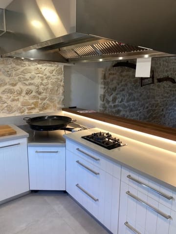 6 soverom Villa til leie i Dénia med svømmebasseng - € 4 250 (Ref: 9530922)