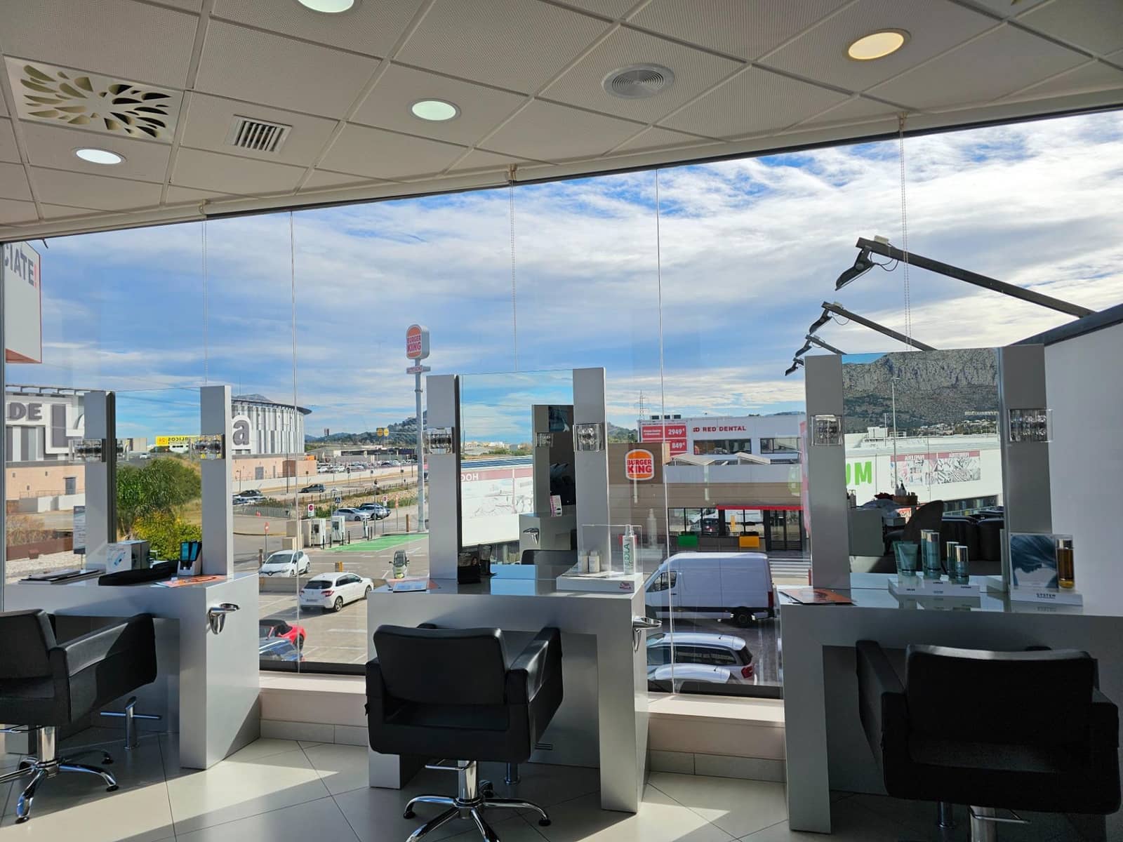 Business for rent in Ondara - € 1,200 (Ref: 9551858)