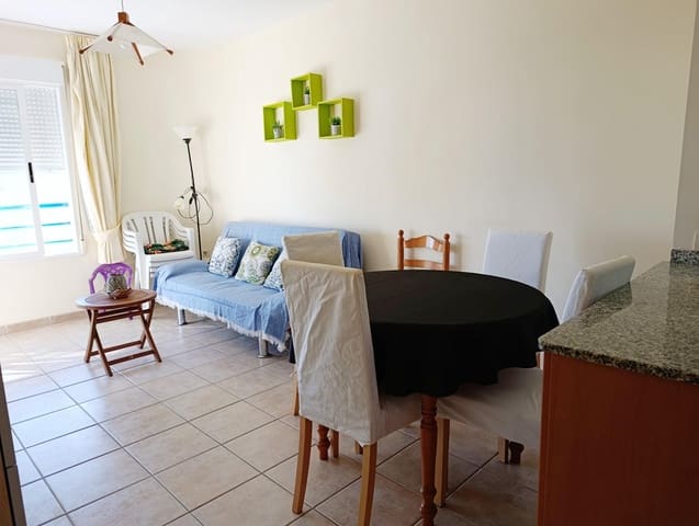 Apartamento de 2 habitaciones en Oliva en alquiler con piscina garaje - 700 € (Ref: 9562041)