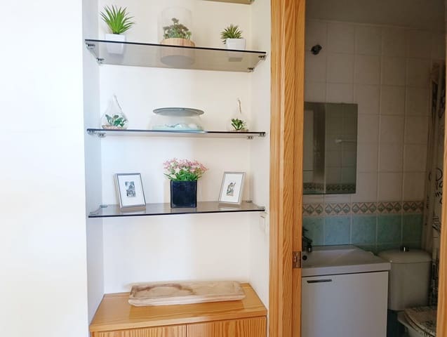 Apartamento de 2 habitaciones en Oliva en alquiler con piscina garaje - 700 € (Ref: 9562041)