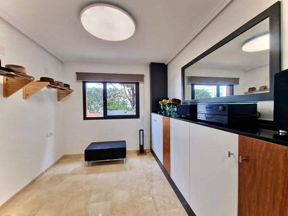 2 slaapkamer Appartement te koop in Denia met zwembad garage - € 449.500 (Ref: 9565394)