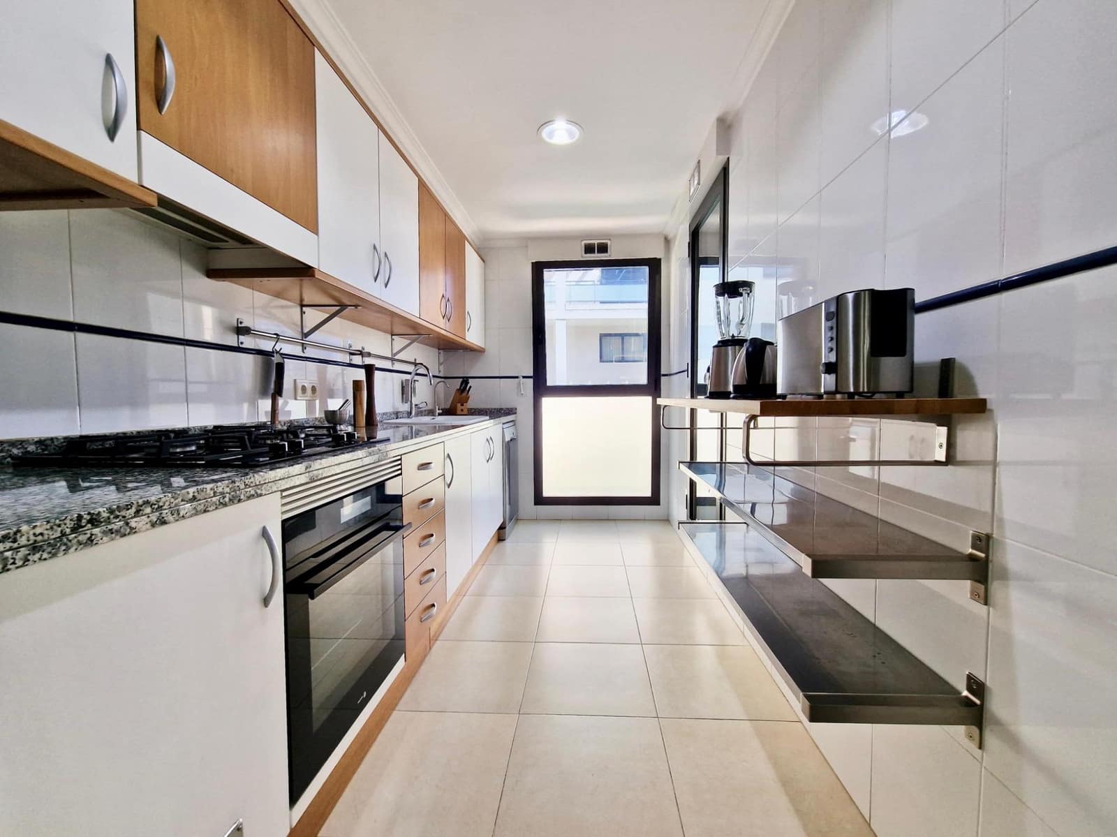 2 slaapkamer Appartement te koop in Denia met zwembad garage - € 449.500 (Ref: 9565394)