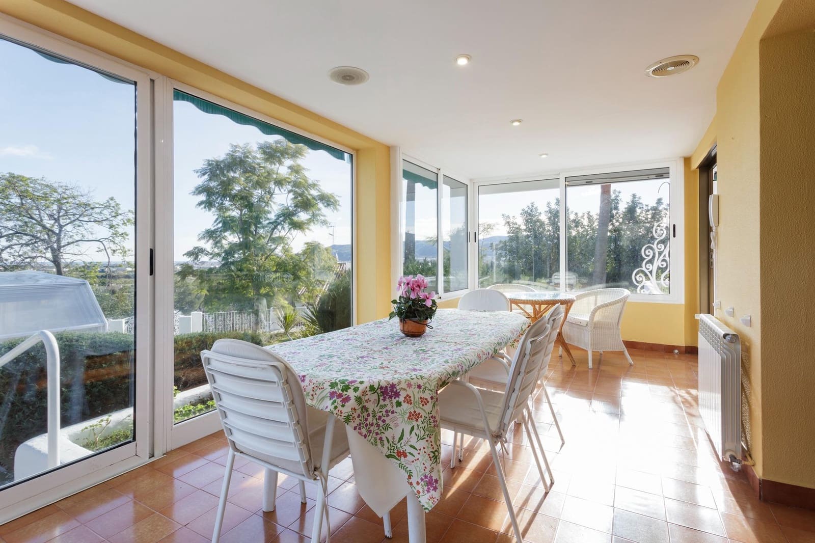 5 makuuhuone Huvila vuokrattavana paikassa Beniarjo mukana uima-altaan 
autotalli - 4 000 € (Ref: 9574772)