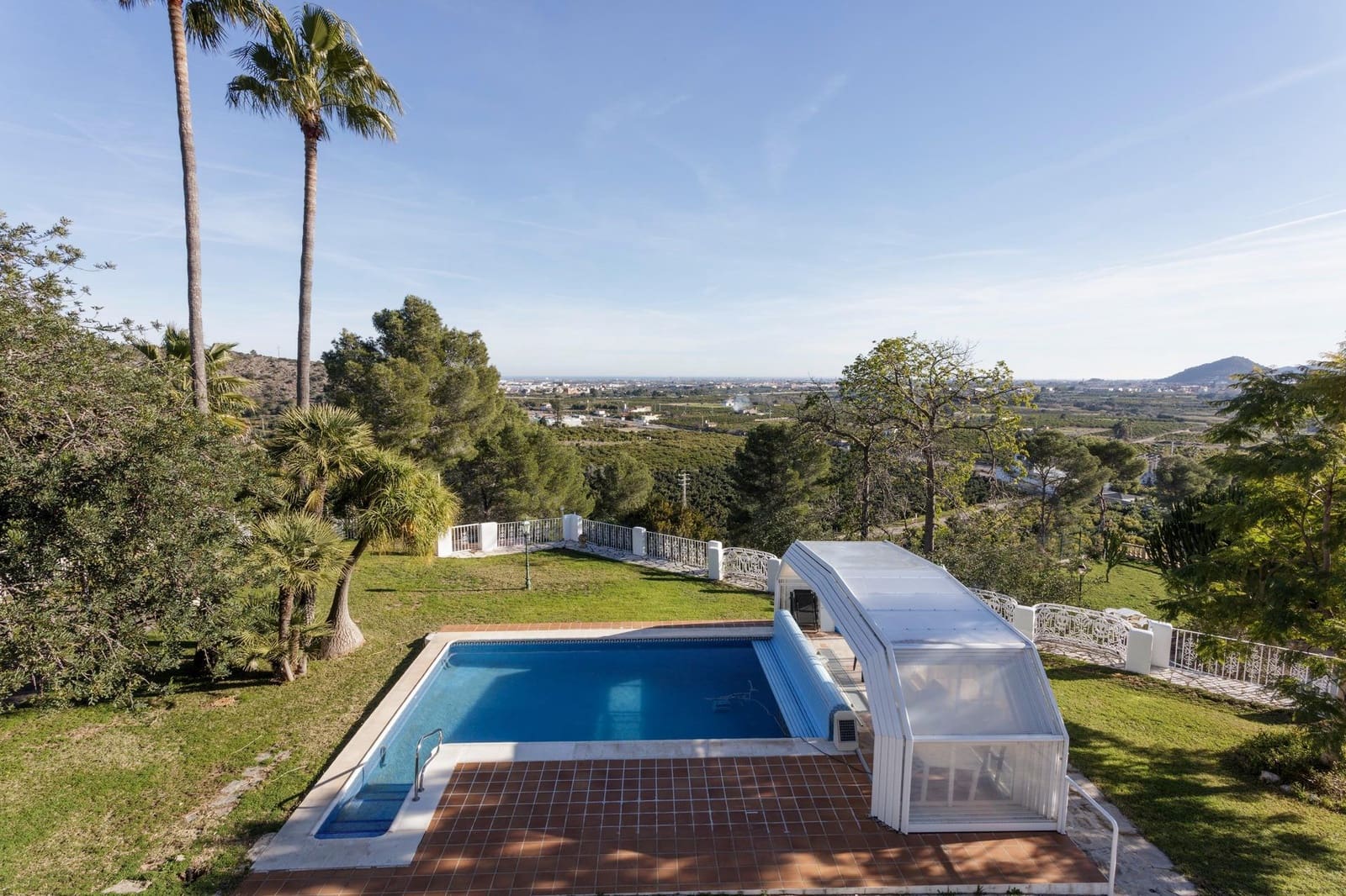 5 makuuhuone Huvila vuokrattavana paikassa Beniarjo mukana uima-altaan 
autotalli - 4 000 € (Ref: 9574772)