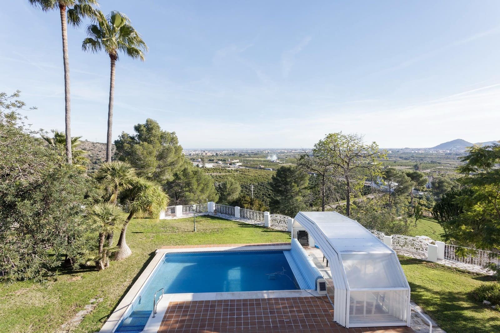 5 makuuhuone Huvila vuokrattavana paikassa Beniarjo mukana uima-altaan 
autotalli - 4 000 € (Ref: 9574772)