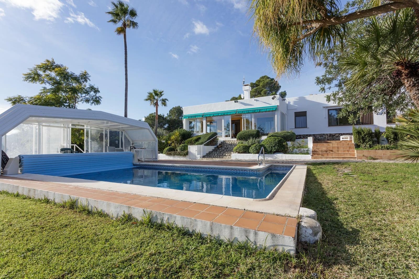 5 makuuhuone Huvila vuokrattavana paikassa Beniarjo mukana uima-altaan 
autotalli - 4 000 € (Ref: 9574772)