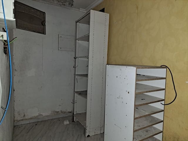 Commercial for sale in Centro Urbano, Dénia - € 310,000 (Ref: 9574773)