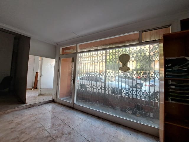 Commercieel te koop in Centro Urbano, Dénia - € 310.000 (Ref: 9574773)