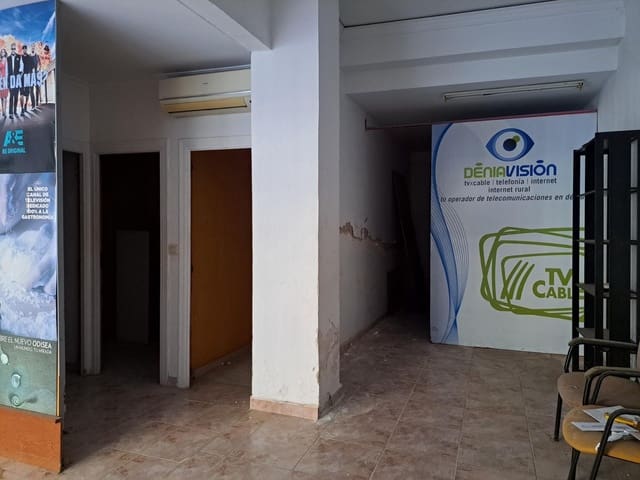 Komercyjne na sprzedaż w Centro Urbano, Dénia - 310 000 € (Ref: 9574773)
