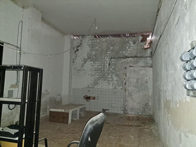 Komercyjne na sprzedaż w Centro Urbano, Dénia - 310 000 € (Ref: 9574773)