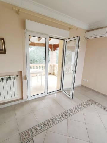 6 slaapkamer Villa te koop in La Sella met garage - € 965.000 (Ref: 9591505)