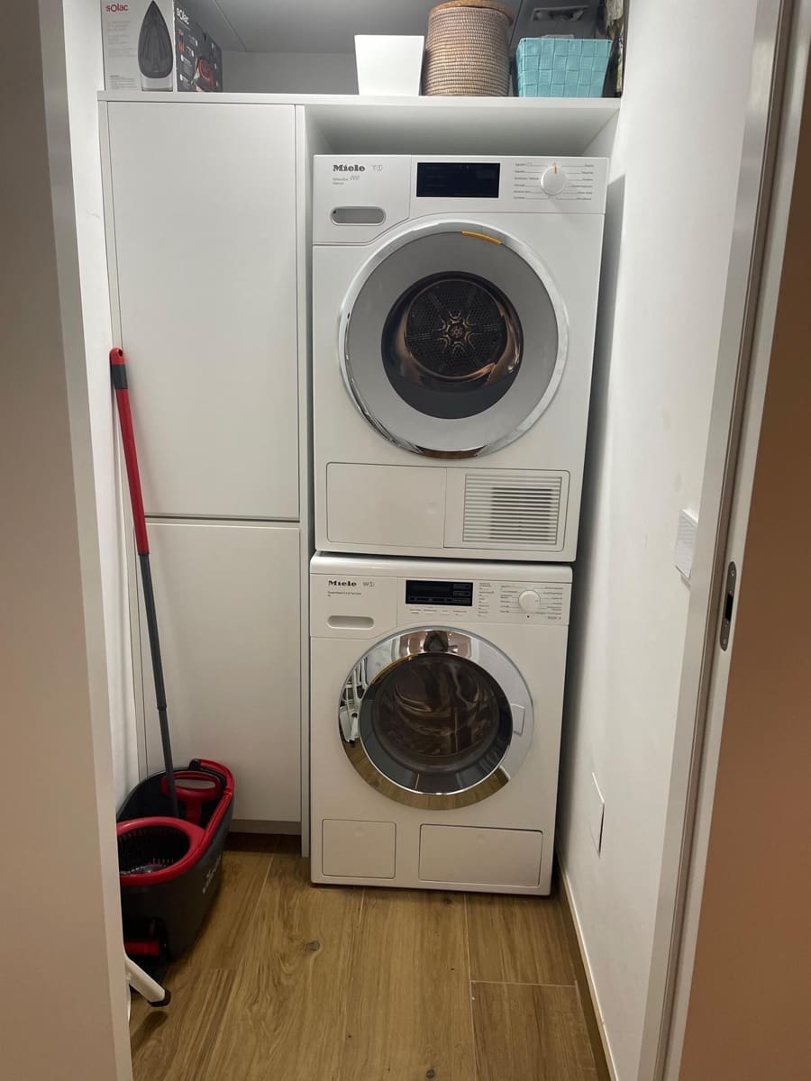 4 soverom Leilighet til leie i Denia med garasje - € 2 550 (Ref: 9640385)