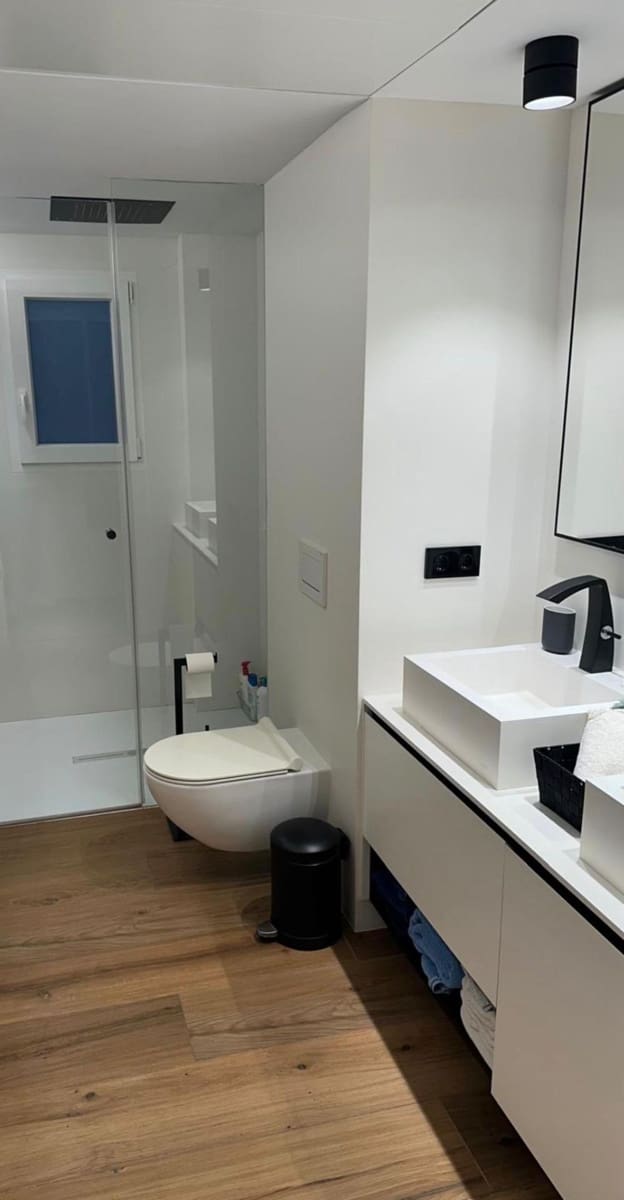 4 soverom Leilighet til leie i Denia med garasje - € 2 550 (Ref: 9640385)