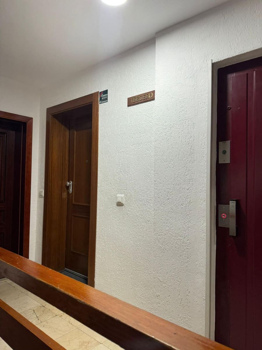 4 soverom Leilighet til leie i Denia med garasje - € 2 550 (Ref: 9640385)