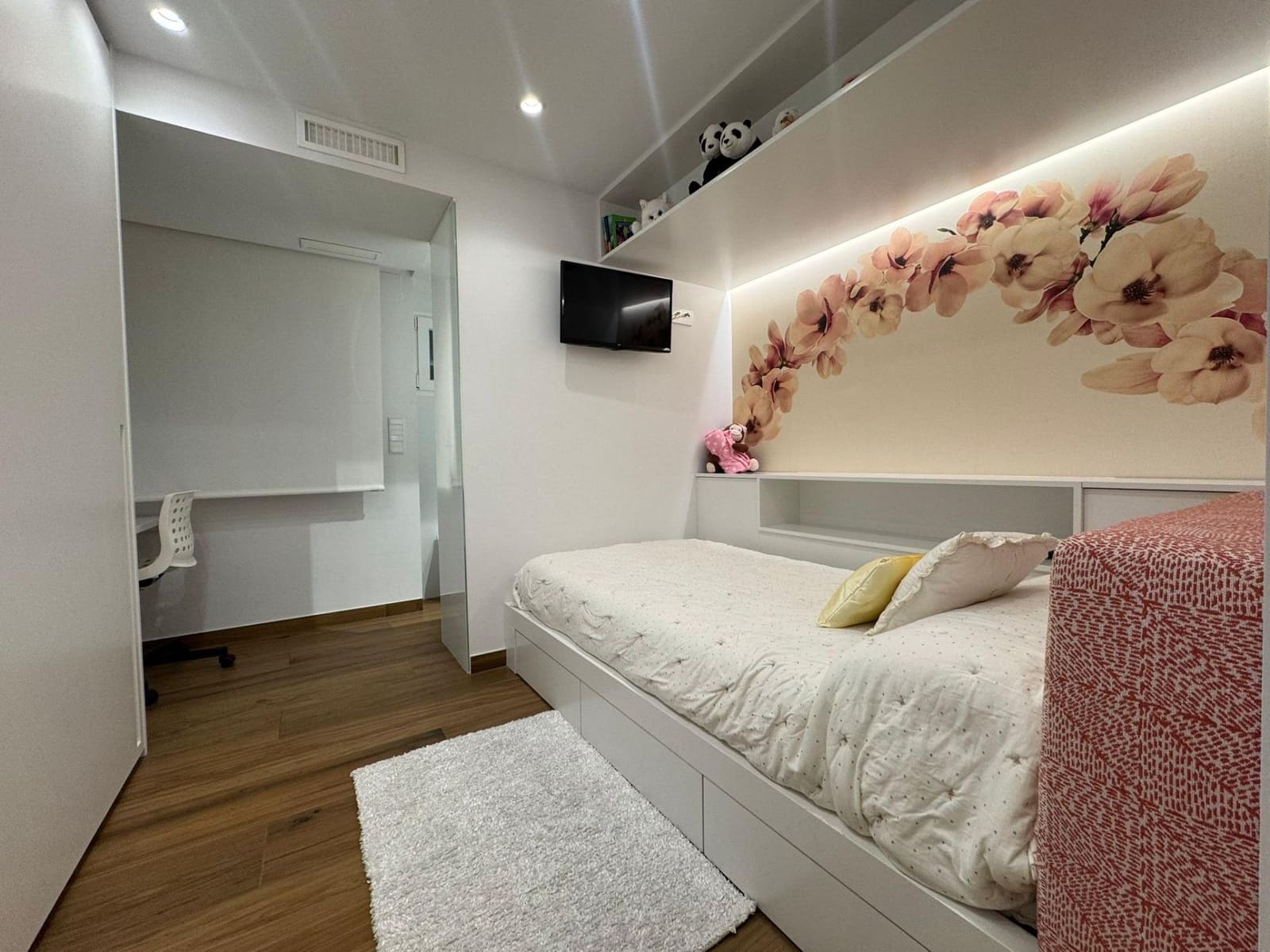 4 soverom Leilighet til leie i Denia med garasje - € 2 550 (Ref: 9640385)