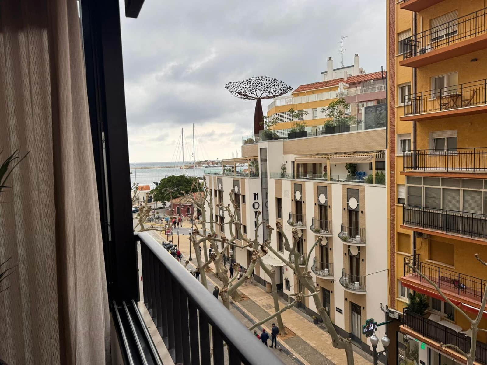 4 soverom Leilighet til leie i Denia med garasje - € 2 550 (Ref: 9640385)