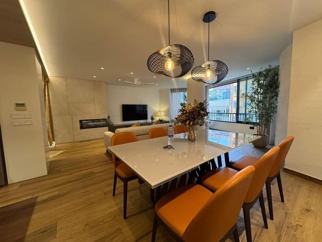 4 soverom Leilighet til leie i El Puerto, Dénia med garasje - € 2 550 (Ref: 9640385)