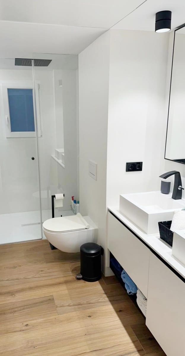 4 bedroom Flat for rent in Denia with garage - € 2,550 (Ref: 9640385)