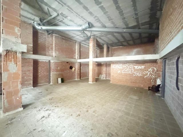 Commercieel te koop in El Puerto, Dénia - € 199.000 (Ref: 9656247)