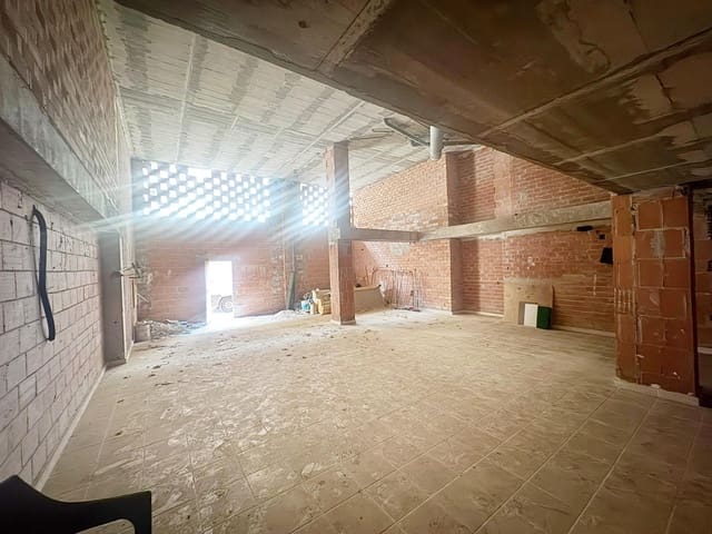 Commercieel te koop in El Puerto, Dénia - € 199.000 (Ref: 9656247)