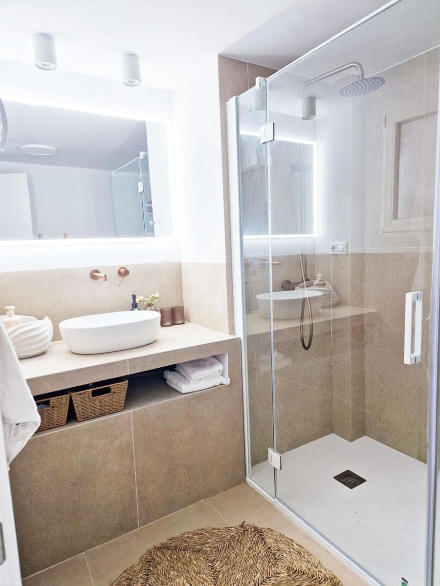 2 soveværelse Lejlighed til leje i Denia - € 3.600 (Ref: 9674433)