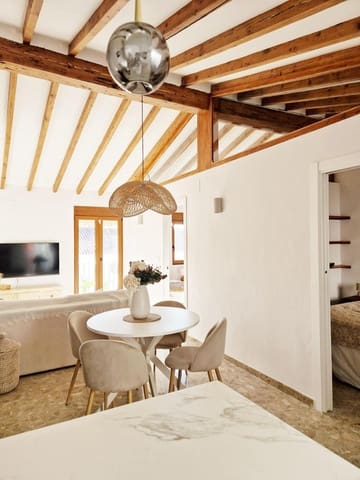 Piso de 2 habitaciones en El Puerto, Dénia en alquiler - 3.600 € (Ref: 9674433)