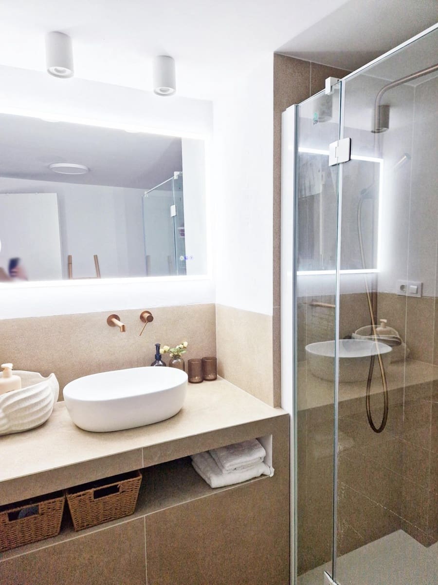 2 soveværelse Lejlighed til leje i Denia - € 3.600 (Ref: 9674433)