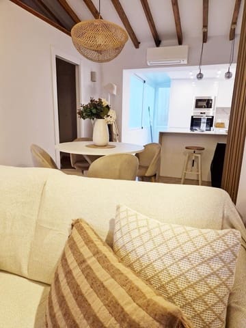 Piso de 2 habitaciones en El Puerto, Dénia en alquiler - 3.600 € (Ref: 9674433)