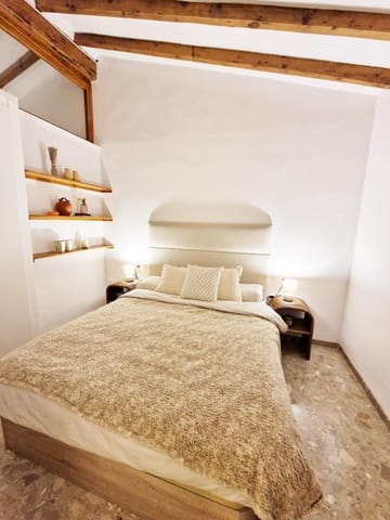 2 bedroom Flat for rent in El Puerto, Dénia - € 3,600 (Ref: 9674433)