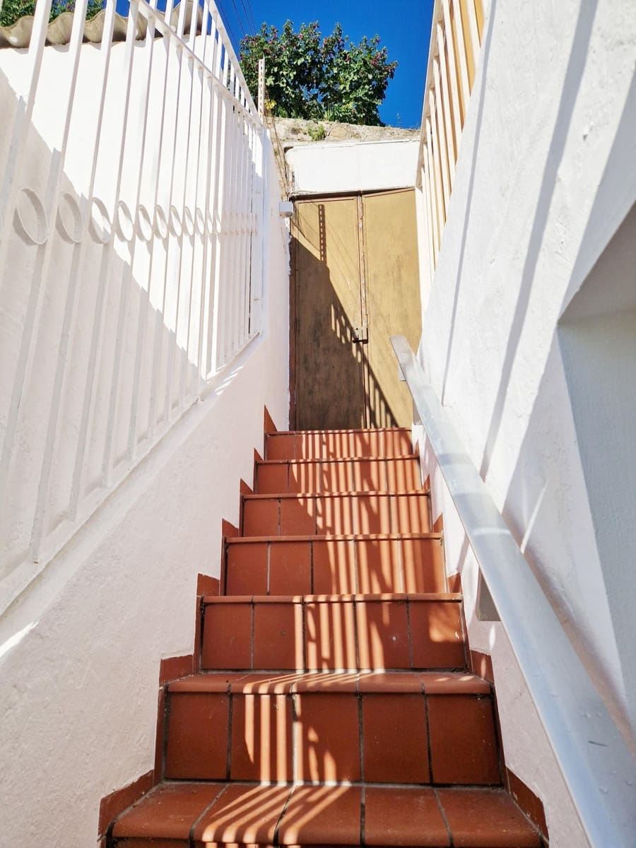 2 soveværelse Lejlighed til leje i Denia - € 3.600 (Ref: 9674433)