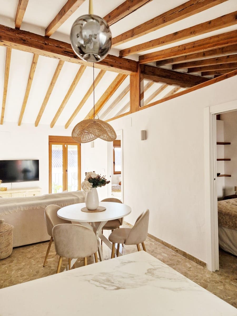 2 soveværelse Lejlighed til leje i Denia - € 3.600 (Ref: 9674433)