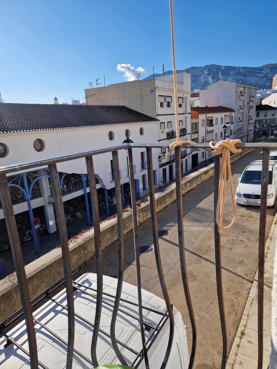 2 bedroom Flat for rent in Denia - € 1,500 (Ref: 9674433)