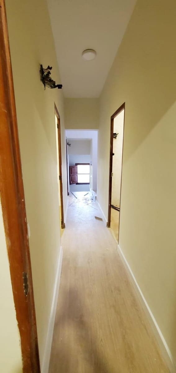 6 bedroom Townhouse for sale in Gata de Gorgos - € 270,000 (Ref: 9690940)
