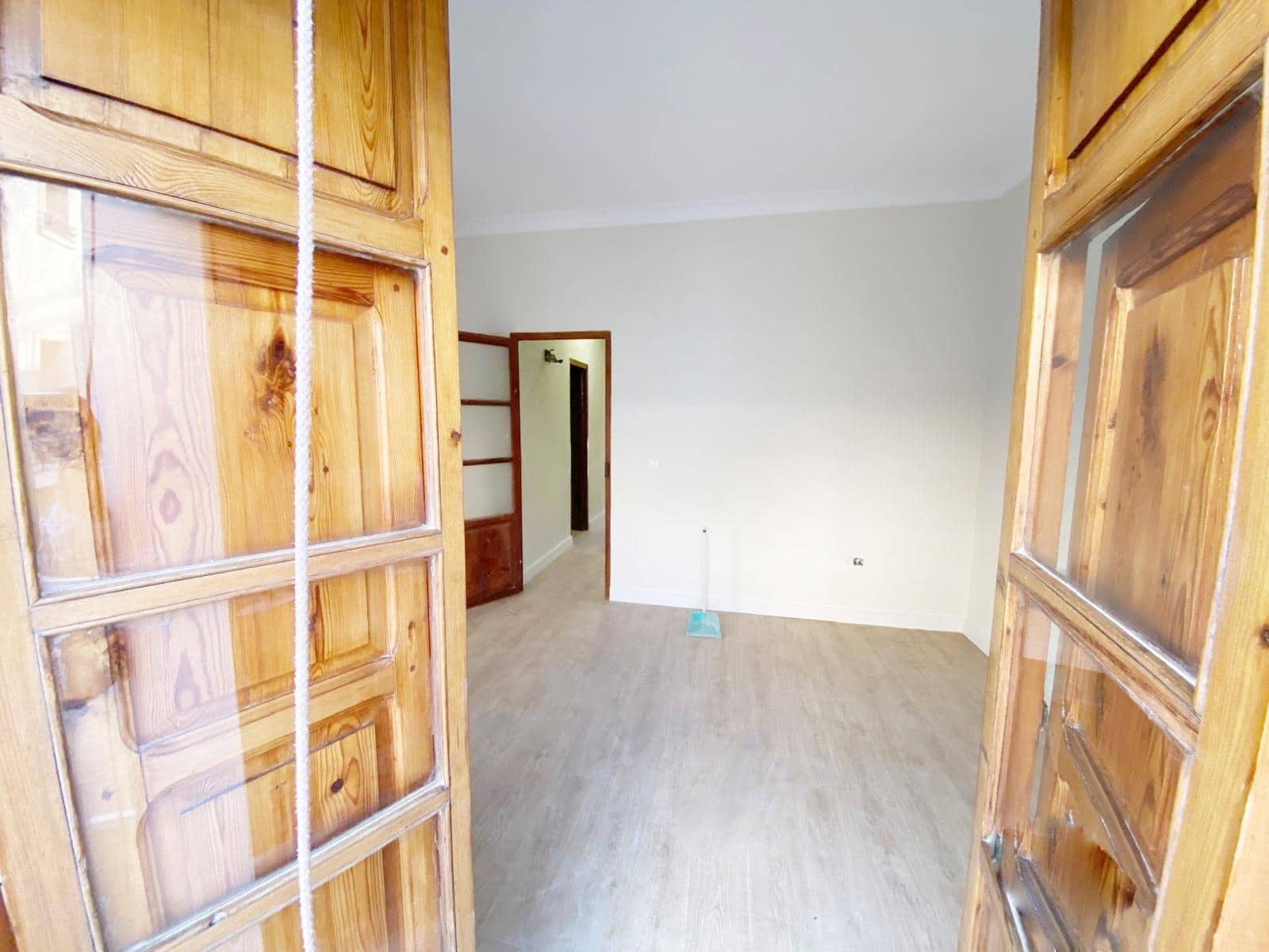6 bedroom Townhouse for sale in Gata de Gorgos - € 270,000 (Ref: 9690940)