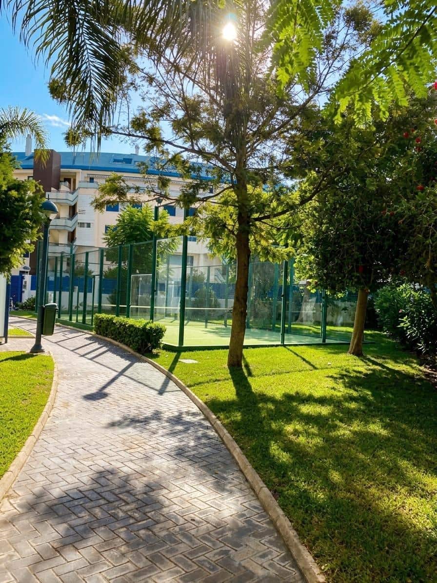 2 sovrum Lägenhet till salu i Denia med pool - 365 000 € (Ref: 9690941)