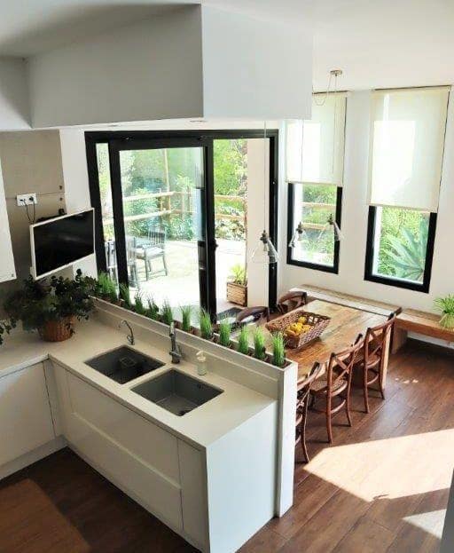 4 sovrum Villa till salu i Denia med pool garage - 1 370 000 € (Ref: 9712134)