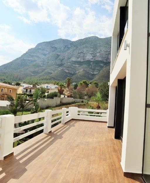 4 sovrum Villa till salu i Denia med pool garage - 1 370 000 € (Ref: 9712134)