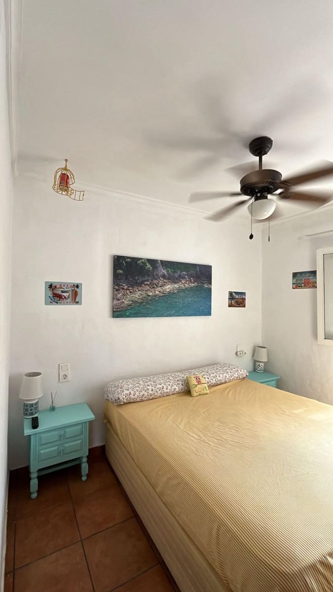 2 quarto Moradia Geminada para arrendar em Denia com piscina - 900 € (Ref: 9715061)