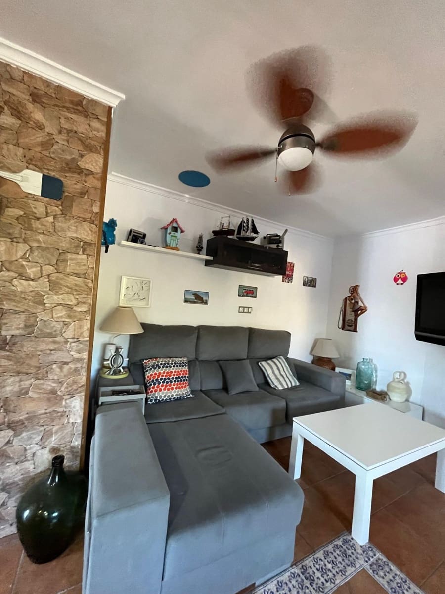 2 quarto Moradia Geminada para arrendar em Denia com piscina - 900 € (Ref: 9715061)